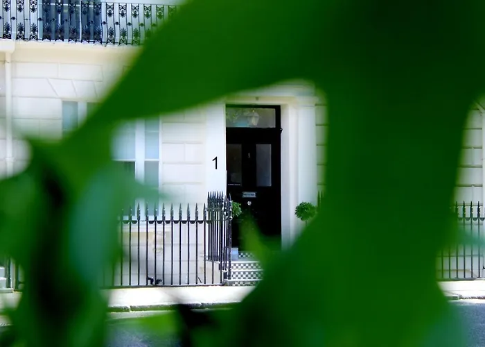 Aparthotel 1 Craven Hill Gardens